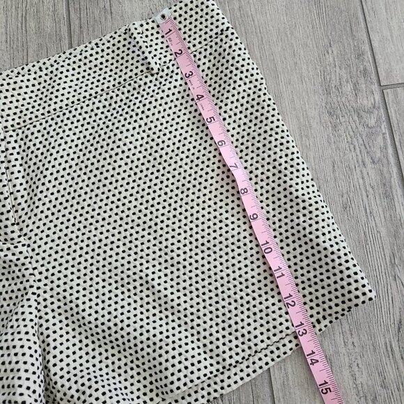 Ann Taylor LOFT women's off white cream and black design shorts size 14 - Picture 6 of 13